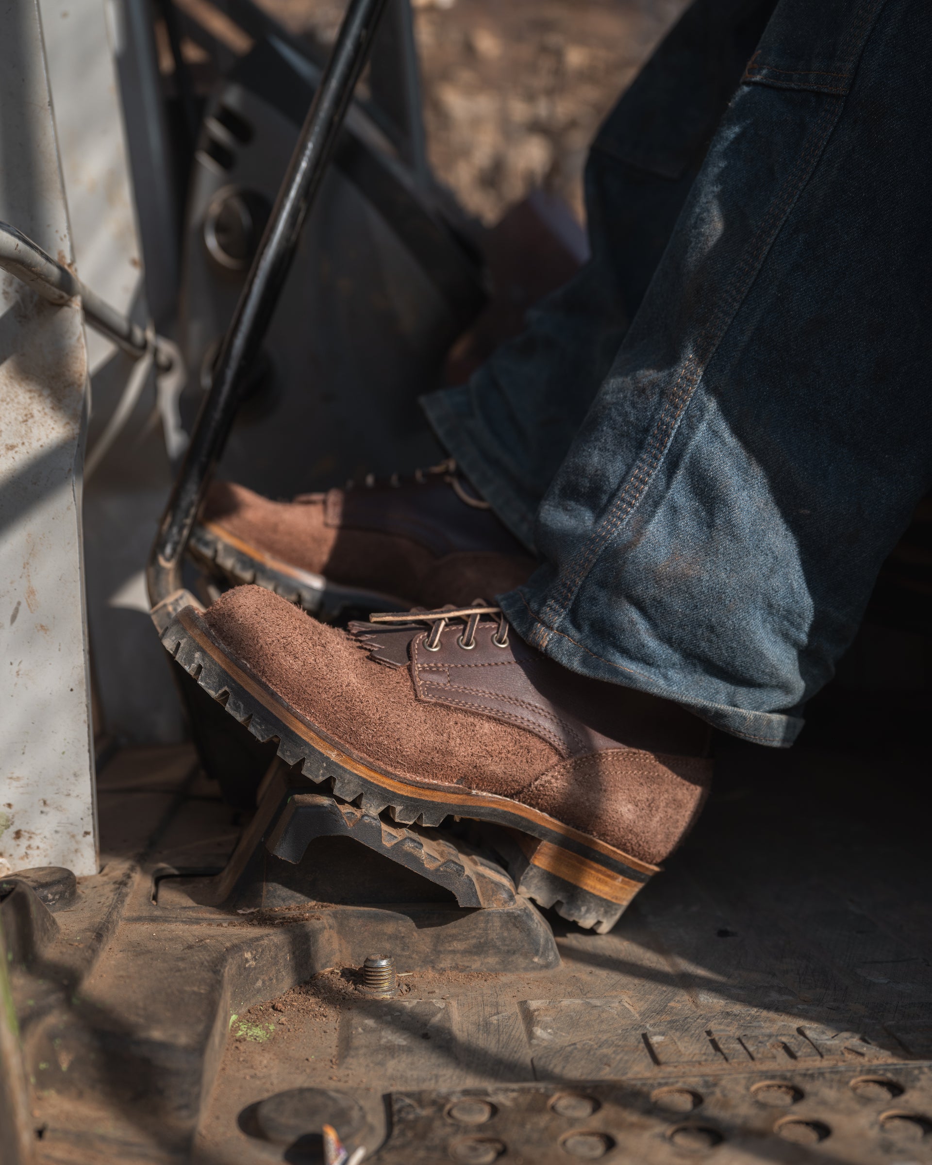 Drew's 10-Inch Leather Logger - Brown Combo Work Boots – Drew's Boots